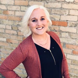 Meet your Posher, Jenna